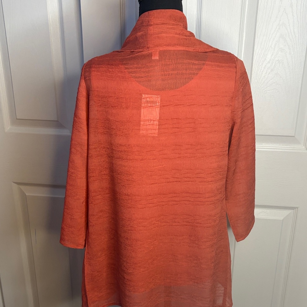 Travelers by Chicos Tank Top & Sheer Jacket set. Medium and small - Picture 6 of 14